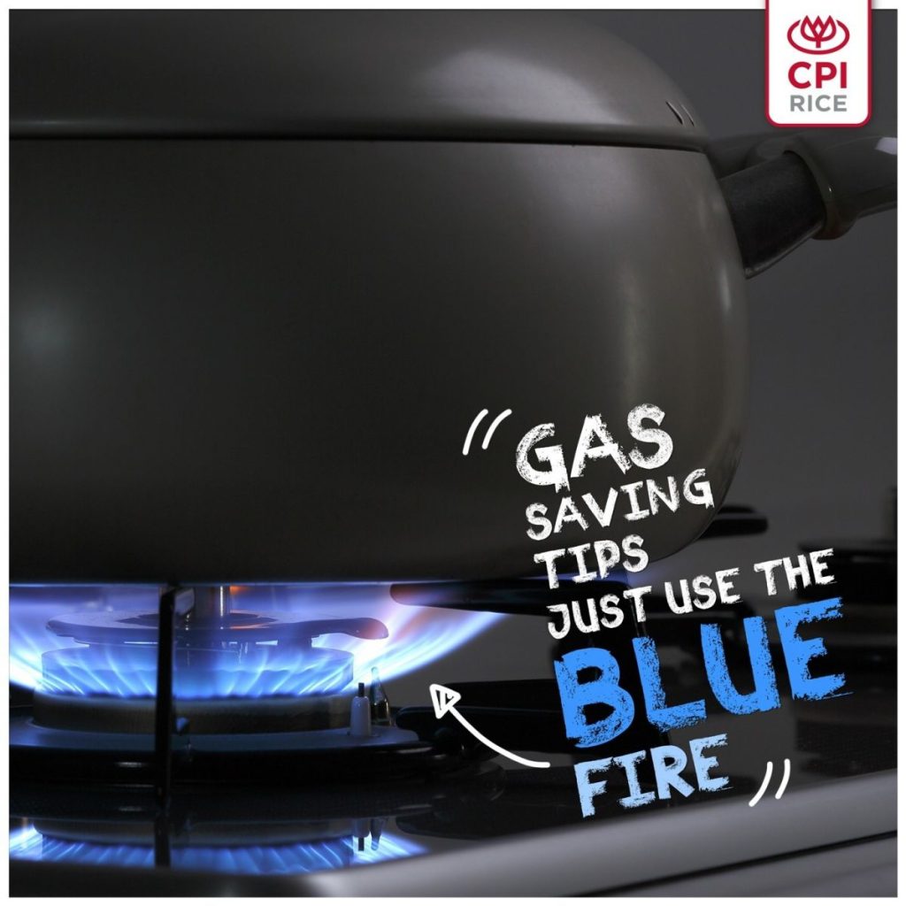 To save cooking gas and use it efficiently is to use a blue flame