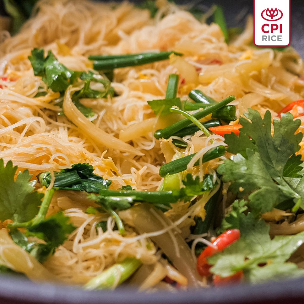 Rice Vermicelli with Pickled Lettuce